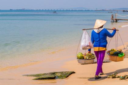 Developing a vibrant blue economy is feasible, but we need to collaborate