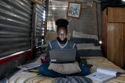 Les inégalités menacent d’élargir la fracture digitale alors que les flux de données générés par l’économie numérique montent en flèche