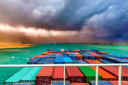 How Experts in Shipping Perceive the Mid-term Future - Three Schools of Thought
