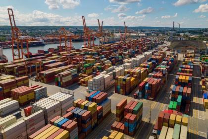 Global trade in 2025: Resilience under pressure