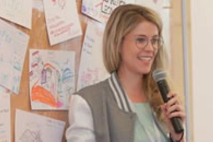 How a young female digital entrepreneur innovates e-commerce logistics
